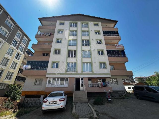 Asrın Emlak'tan M.a.ersoy Mah.kiralık 3+1 Kombili Daire