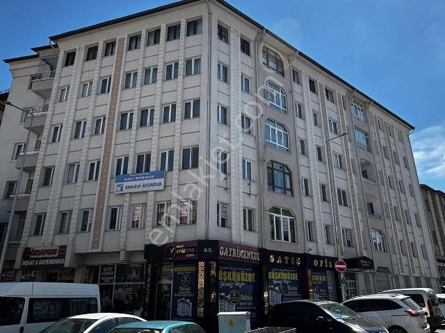 Asrın Emlak'tan Sularbaşı Mh.kiralık 3+1 Kom.asansörlü Daire