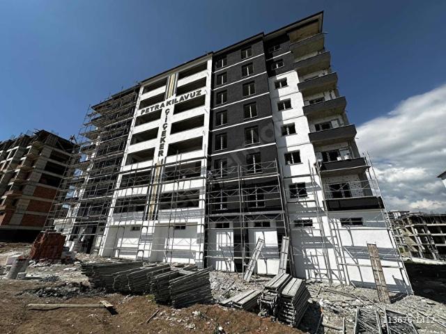 ASRIN EMLAK'TAN KILAVUZ MAH. PETRA SİT.3+1 LÜX SATILIK DAİRE