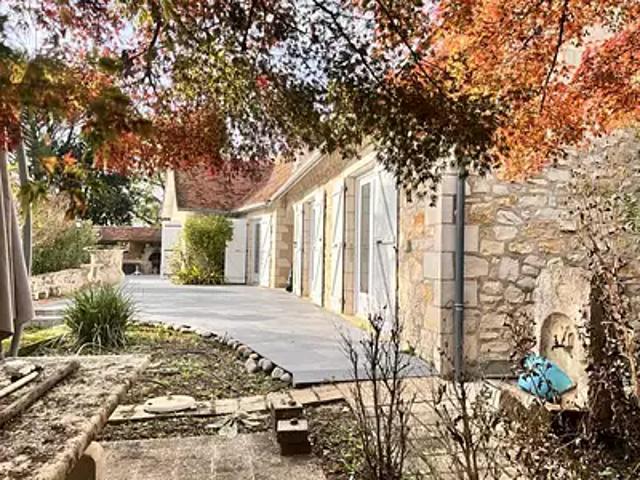 Astaillac 19120 Achat / Vente maison 6 pièces t6 parking