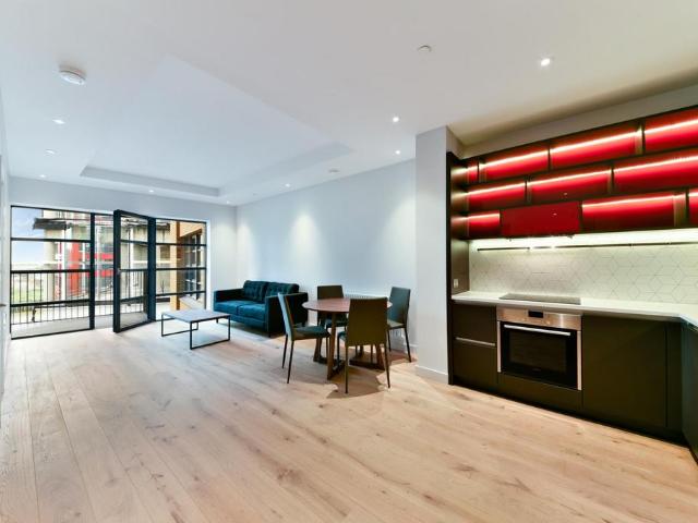 Astell House, 35 Lyell Street, London, E14 0SU, United Kingdom | 1 bed apartment for rent #140225252 | Rentberry