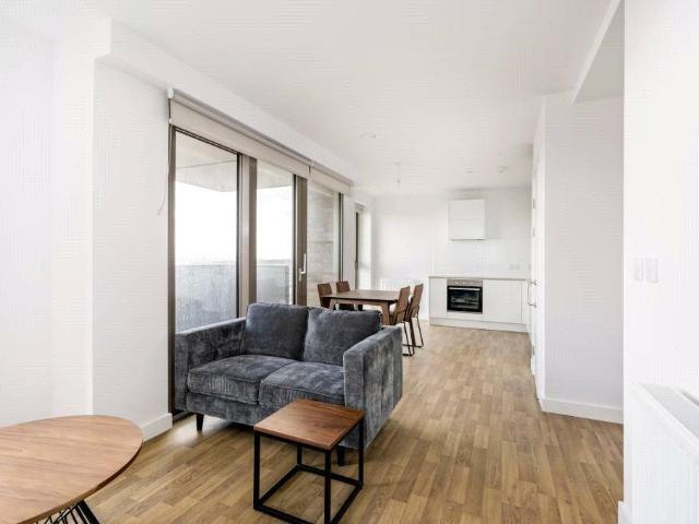 Aster Apartments, 1105, Seven Sisters. 1 bed apartment to rent £2,050 pcm £473 pw