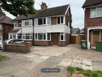 House to rent in Higher Bebington Wirral - Garden