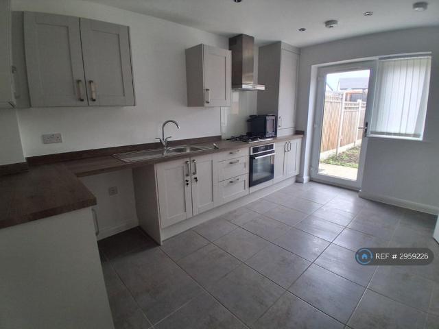 Astley Road, Liverpool, L36 3 bed semi detached house to rent £1,000 pcm £231 pw