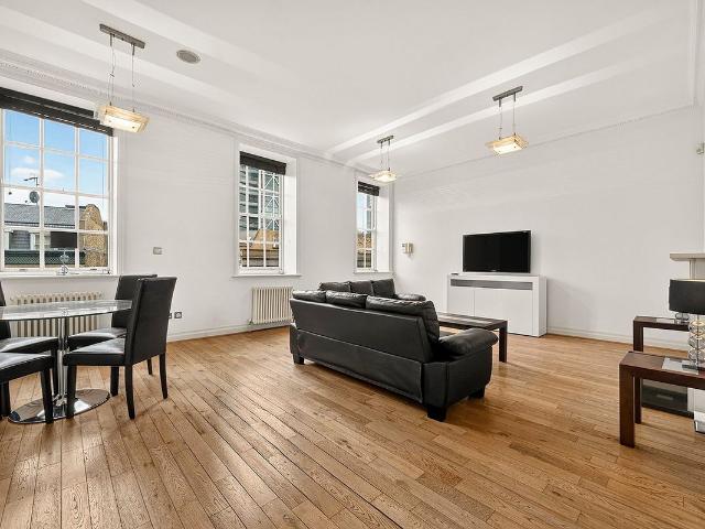 Aston Webb House, Tooley Street SE1, 2 bed flat to rent, £3,500 pcm | PrimeLocation