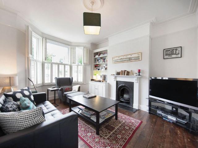 Astonville Street, Wandsworth, London SW18, 4 bed flat to rent, £4,500 pcm | PrimeLocation