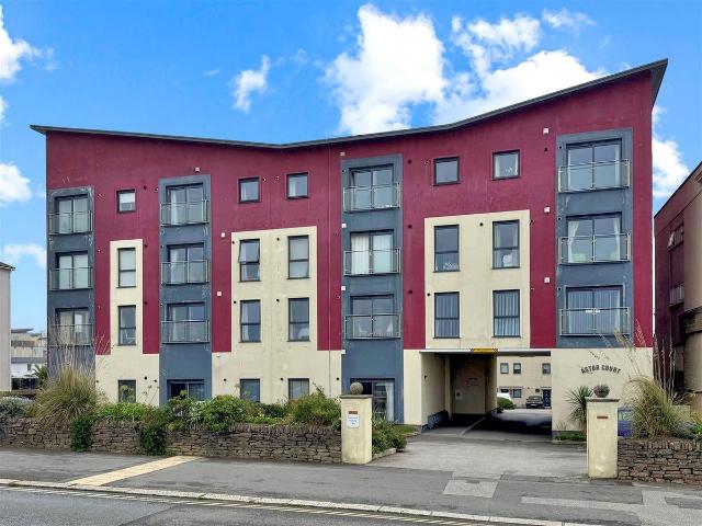 Astor Court, Newquay TR7, 2 bed flat to rent, £1,100 pcm | PrimeLocation