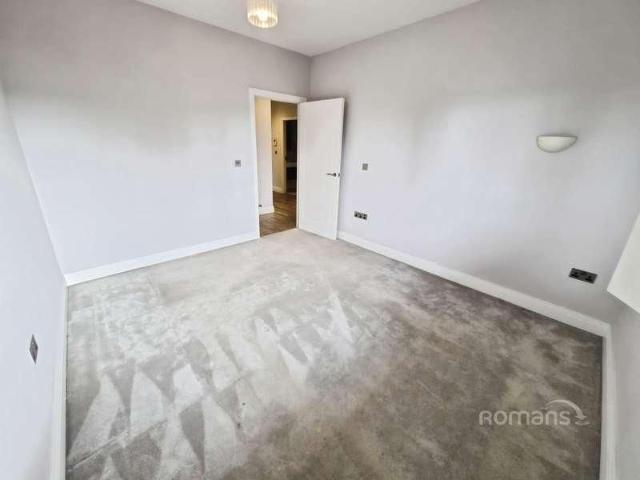 Astoria Heights, Farnham Road, Slough, Berkshire, SL1