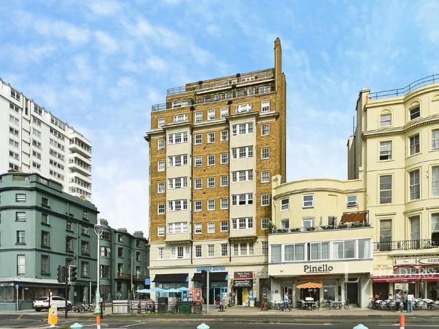 Astra House, Kings Road, Brighton, BN1 1 bed flat to rent £1,000 pcm £231 pw