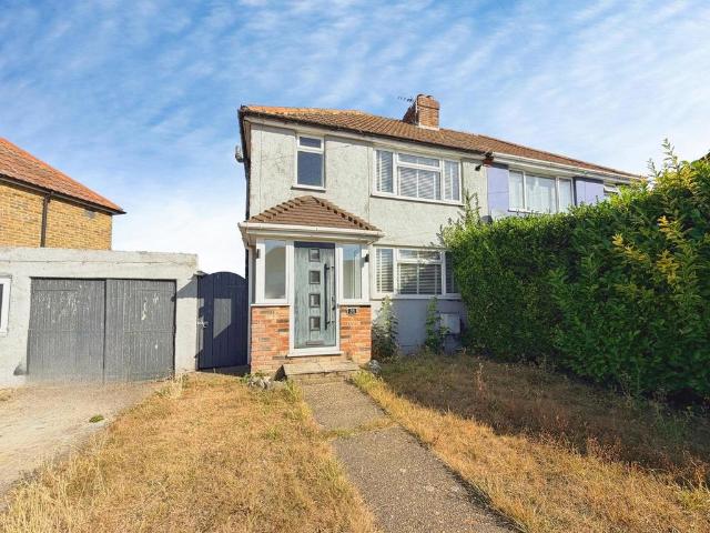 Astrid Road, Deal CT14 3 bed semi detached house to rent £1,600 pcm £369 pw