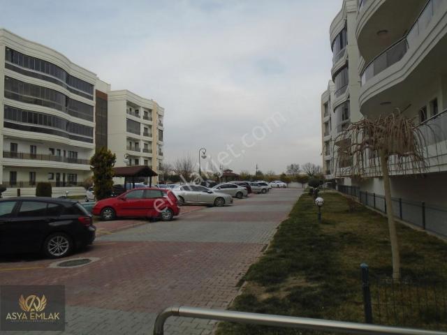 Asya Emlak'tan Bakyapı Prestij Parkta 2+1 Eşyalı Satılık Daire
