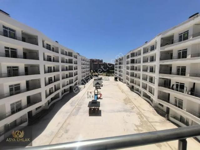 Asya Emlaktan Karatay Perapark'ta Satılık 4+1 Lüks Arakat Daire