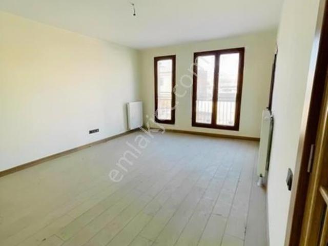 Asya Toki'de 2+1 Kiralık Daire Arakat Boş