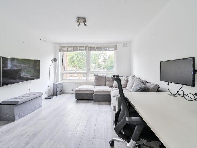 Asylum Road, Peckham, London, SE15 1 bed flat to rent £1,950 pcm £450 pw