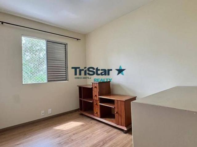 AP0443 APARTAMENTO MOBILIADO COM 03 DORMITORIOS NAO POSSUI ELEVADOR COM LOCALIZAÇAO PRIVILEGIADA E