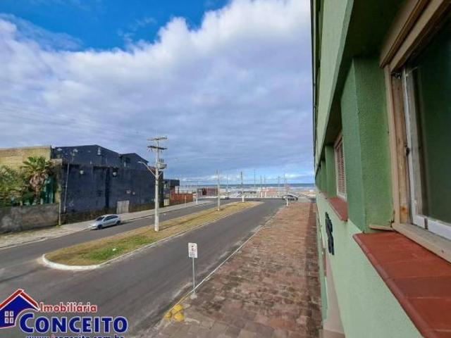 AP1012 Apartamento de 03 dormitórios a beira mar em Tramandaí