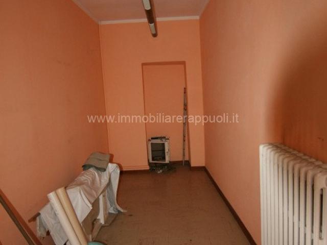 AP133 In una posizione centrale e strategica nel cuore di. 91m² Pieve di sinalunga