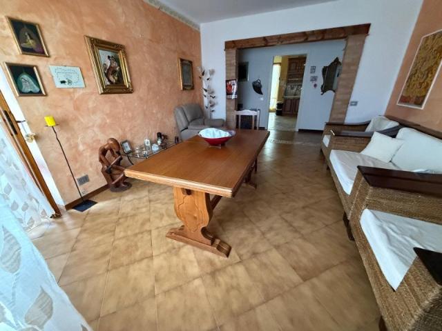 AP235 Nel cuore della parte alta di Sinalunga, proponiamo. 125m² Sinalunga
