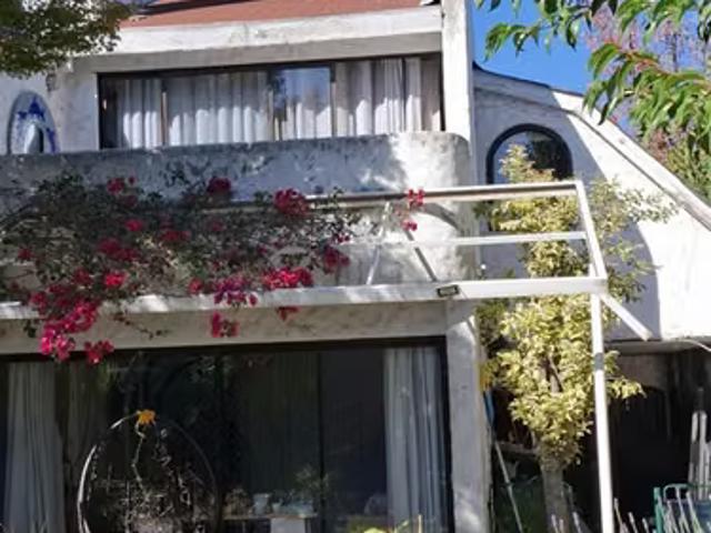 AP535 C el Alba 6D 5B, 210 m2 en 479 de terreno piscina | 7 dormitorios por 20000.00 en Las Condes