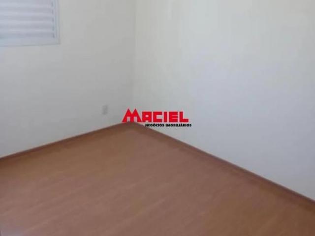 AP 2 DORM PARA VENDA NO CAMPO DAS ACACIAS