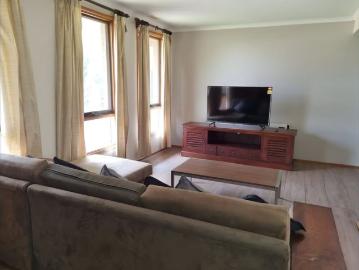 Apollo Bay 4 bedrooms, 3 bathrooms, Nelson st
