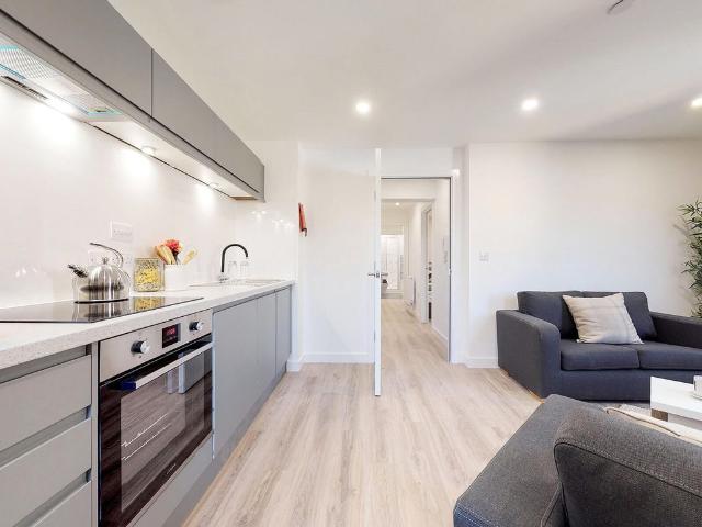 Apollo Residence, Sheffield S1, 2 bed flat to rent, £1,300 pcm | PrimeLocation