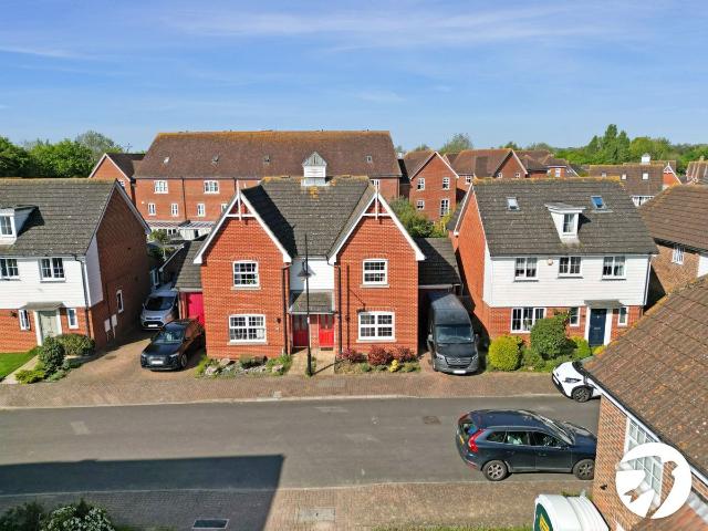 Apollo Way, St. Marys Island, Chatham, Kent ME4, 3 bed semi detached house to rent, £1,800 pcm | PrimeLocation