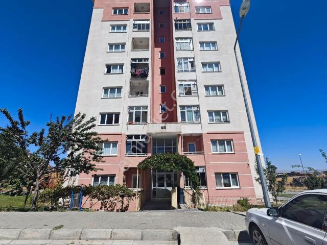 Apak | İncesu Cezaevi Toki 2+1 Kiralık