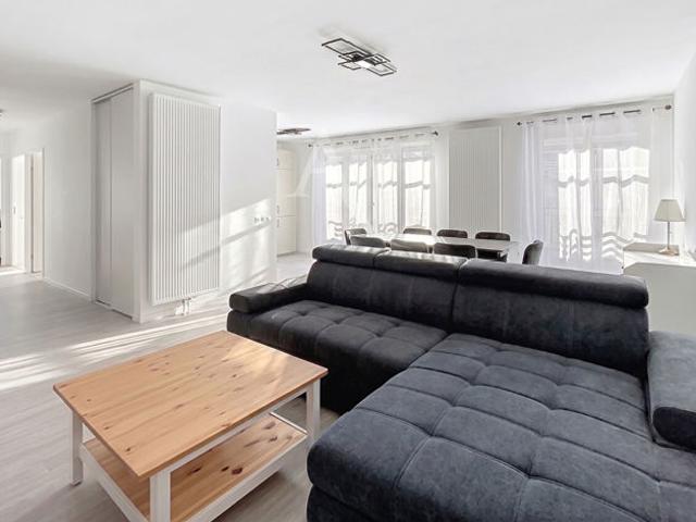 APAPRTEMENT A LOUER VIDE T4 96M² CHESSY