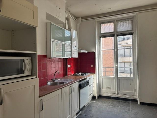 APAPRTEMENT RUE BARBATRE 53m² 2 pièces