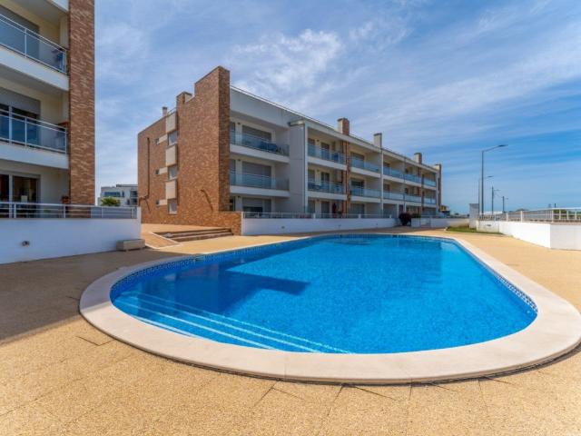 Apart T2 em condomínio com piscina e jardim em São Martinho. 80m² São Martinho Do Porto