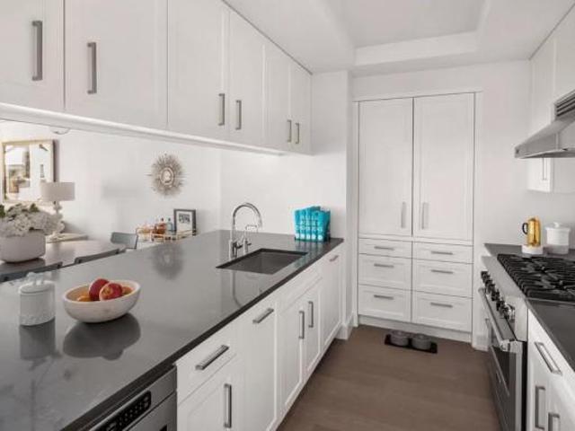 apartment 3 bedroom, New York NY 10024 DLS76935238
