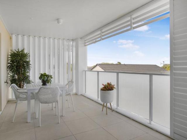 Apartment 3 Bedroom For Rent Maroochydore, QLD ES104368760