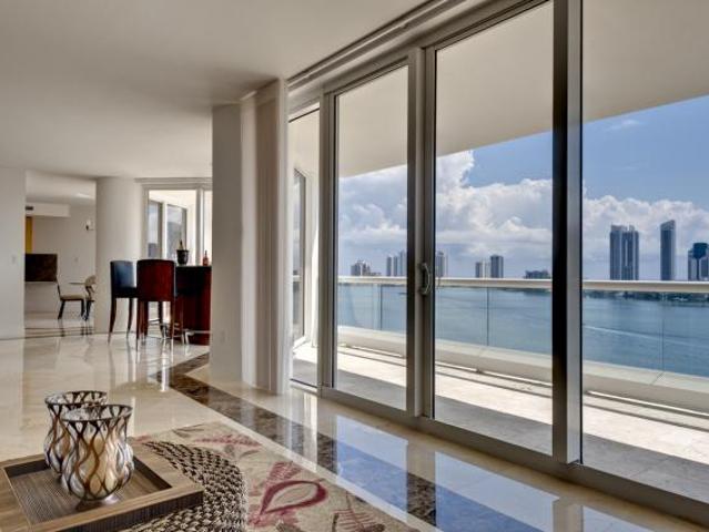 Apartment 3 Bedroom For Rent MILTON QLD 2495000 ELS79874740