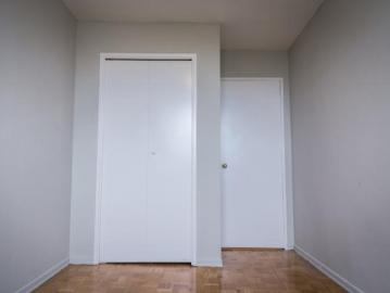Apartment 3 Bedroom For Rent Mississauga ON 2695 ES93799784