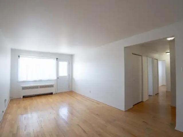 Apartment 3 Bedroom For Rent Montreal QC 1725 ES104753066