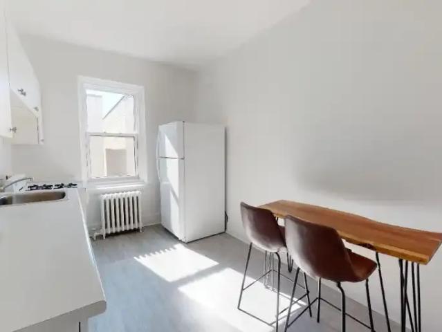 Apartment 3 Bedroom For Rent Montreal QC 2024 ES102052084