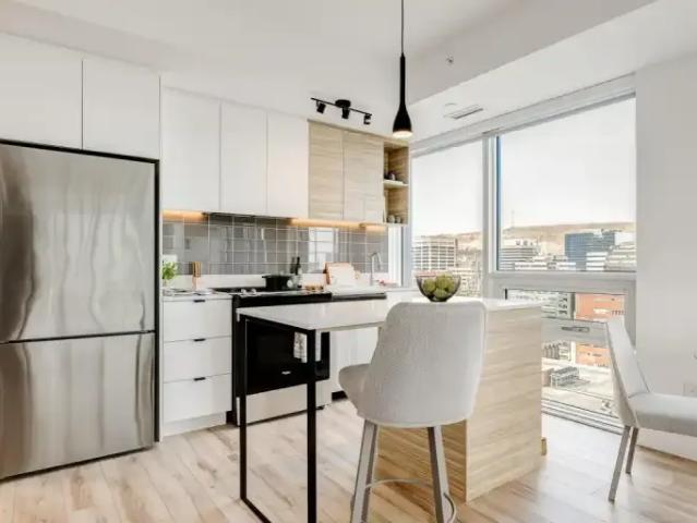Apartment 3 Bedroom For Rent Montreal QC 7000 ES101687111