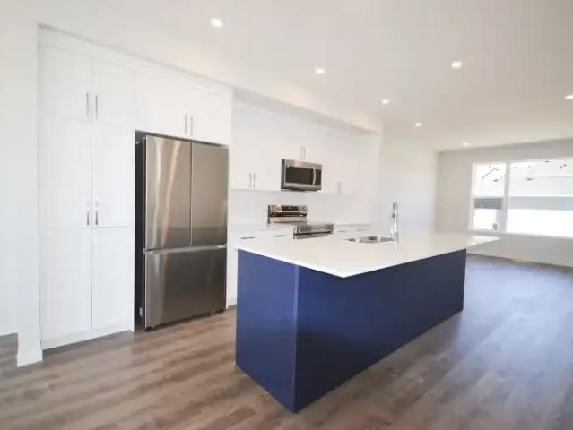 Apartment 3 Bedroom For Rent Okotoks AB 2480 ES105337366