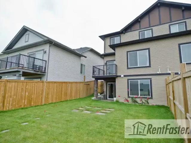 Apartment 3 Bedroom For Rent Airdrie AB 2500 ES105326907