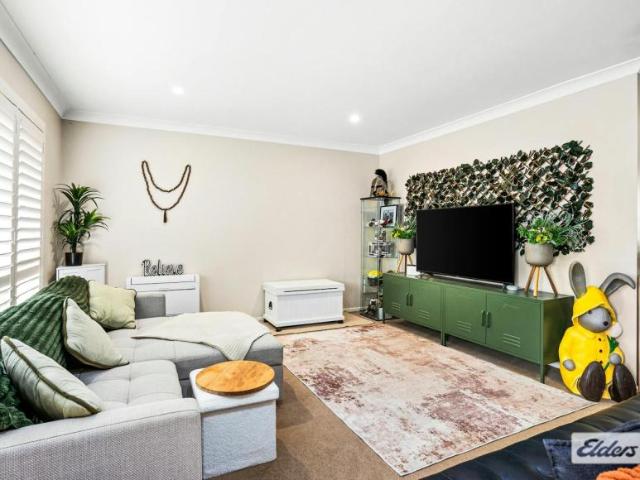 Apartment 3 Bedroom For Rent Bellambi NSW 800 ES105943616