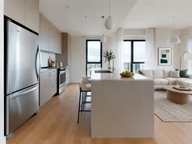 Apartment 3 Bedroom For Rent Brossard QC 3109 ES104990936