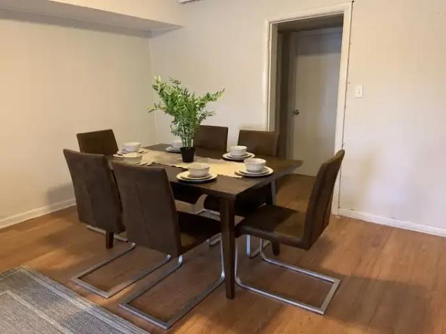 Apartment 3 Bedroom For Rent Calgary AB 1445 ES105269269