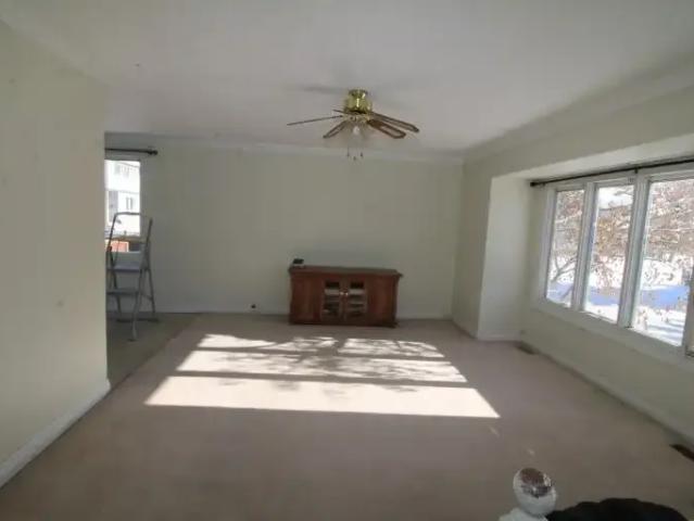 Apartment 3 Bedroom For Rent Calgary AB 1500 ES105505872