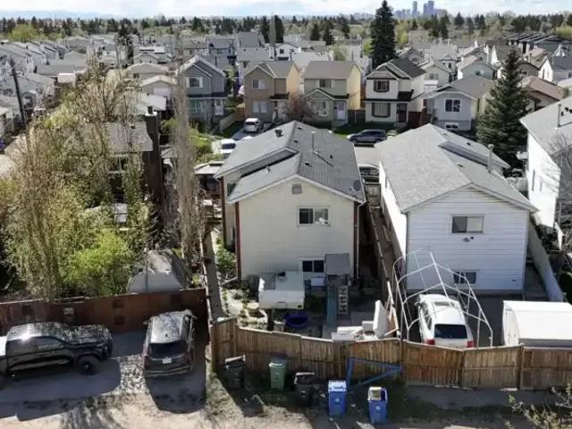 Apartment 3 Bedroom For Rent Calgary AB 1500 ES105601913