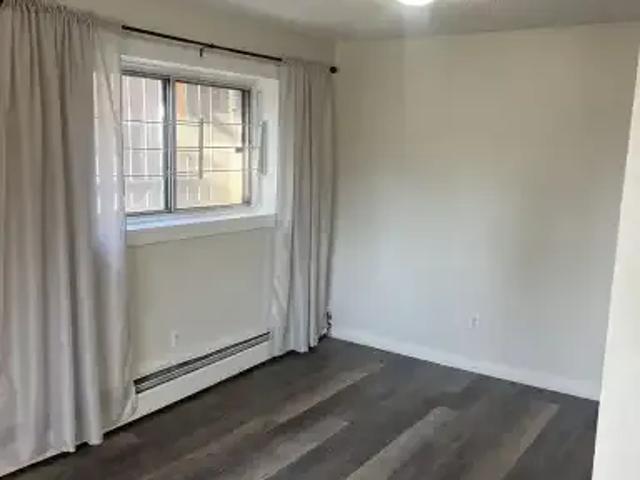 Apartment 3 Bedroom For Rent Calgary AB 1600 ES105167344