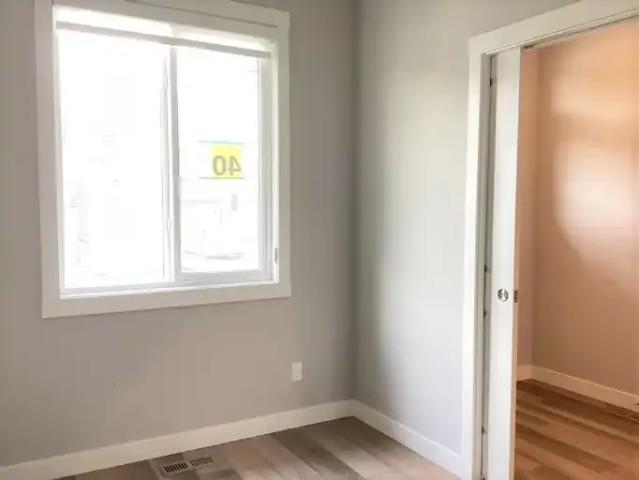 Apartment 3 Bedroom For Rent Calgary AB 1895 ES105004575