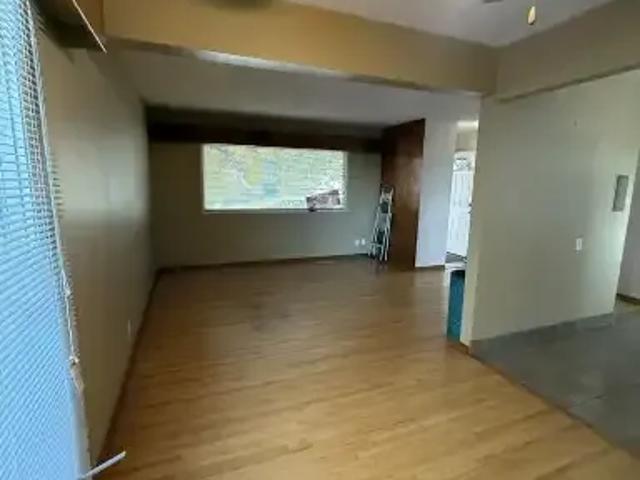 Apartment 3 Bedroom For Rent Calgary AB 1800 ES106004632