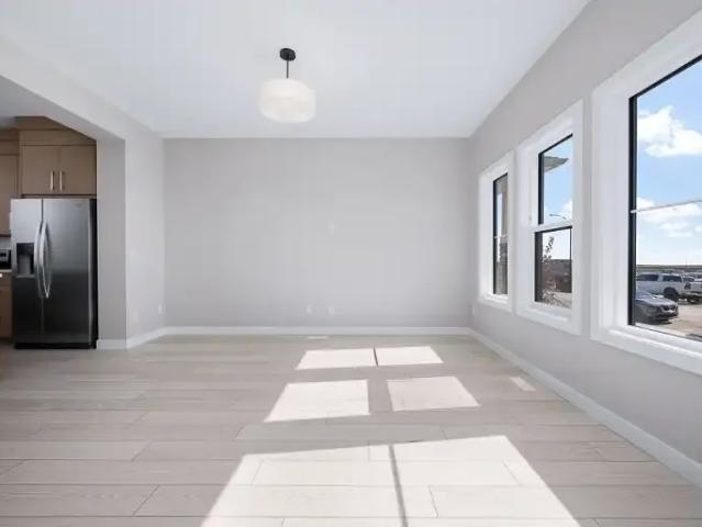 Apartment 3 Bedroom For Rent Calgary AB 1800 ES106148355