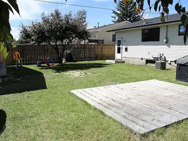 Apartment 3 Bedroom For Rent Calgary AB 1900 ES104563512